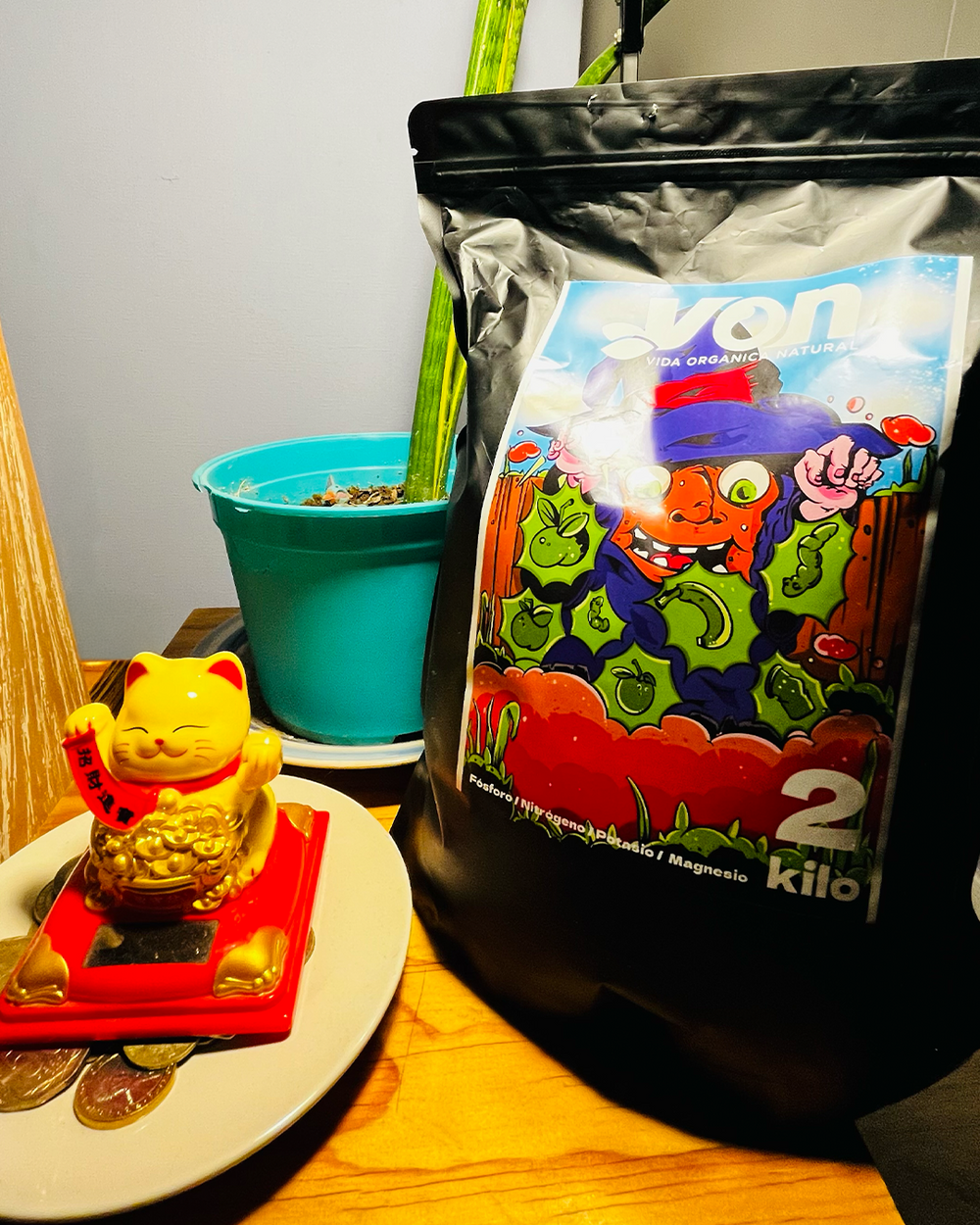 Humus Premium para Plantas · 2 kg